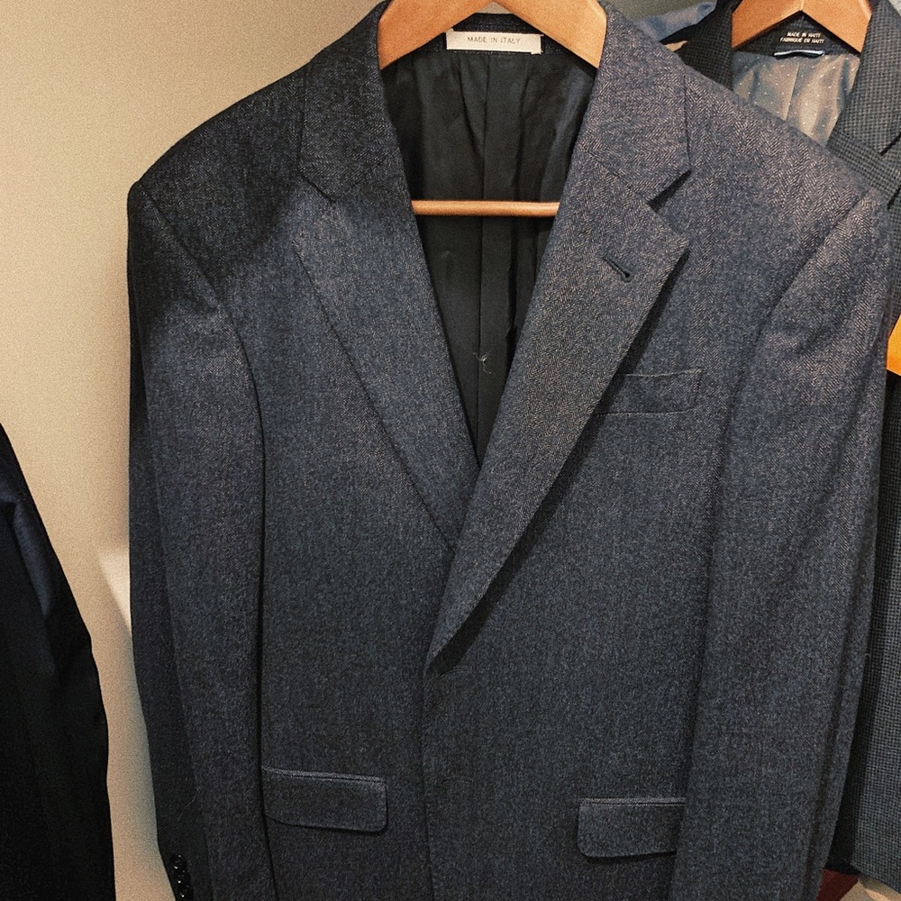 SOLD Armani Collezioni LIKE NEW men’s 48